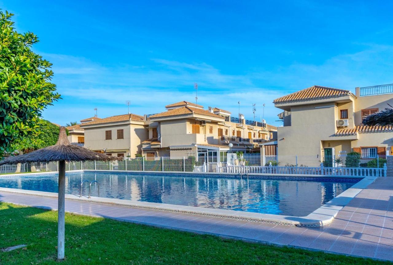 He Doris Apartment Playa Flamenca Exterior photo