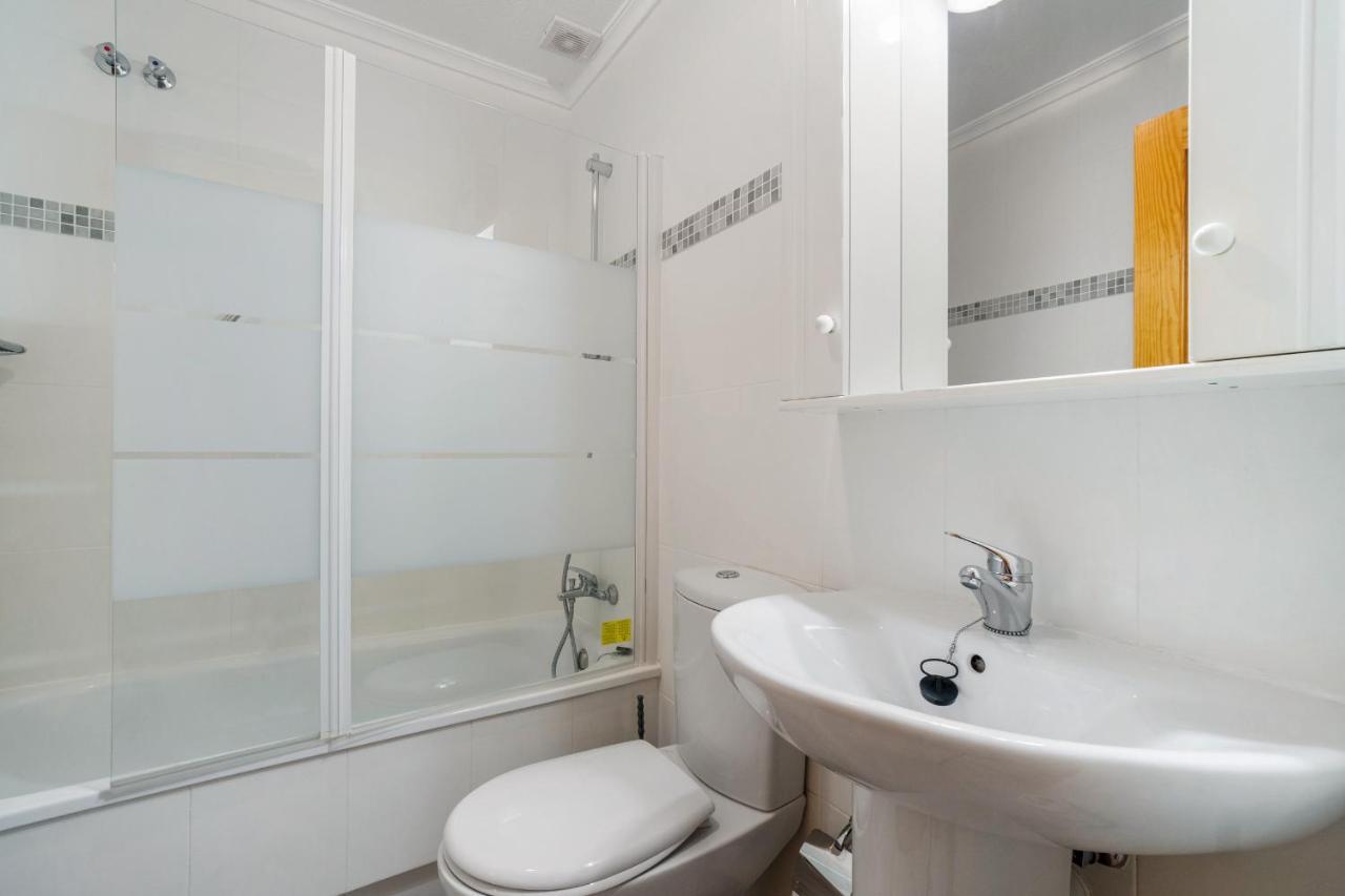 He Doris Apartment Playa Flamenca Exterior photo